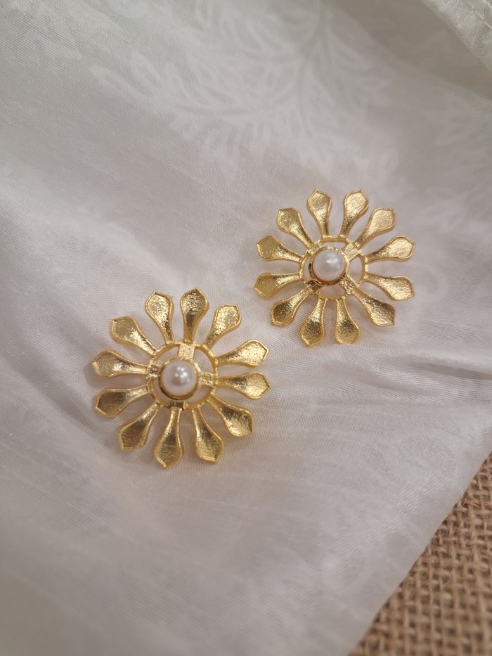 Rehaam floral studs earrings