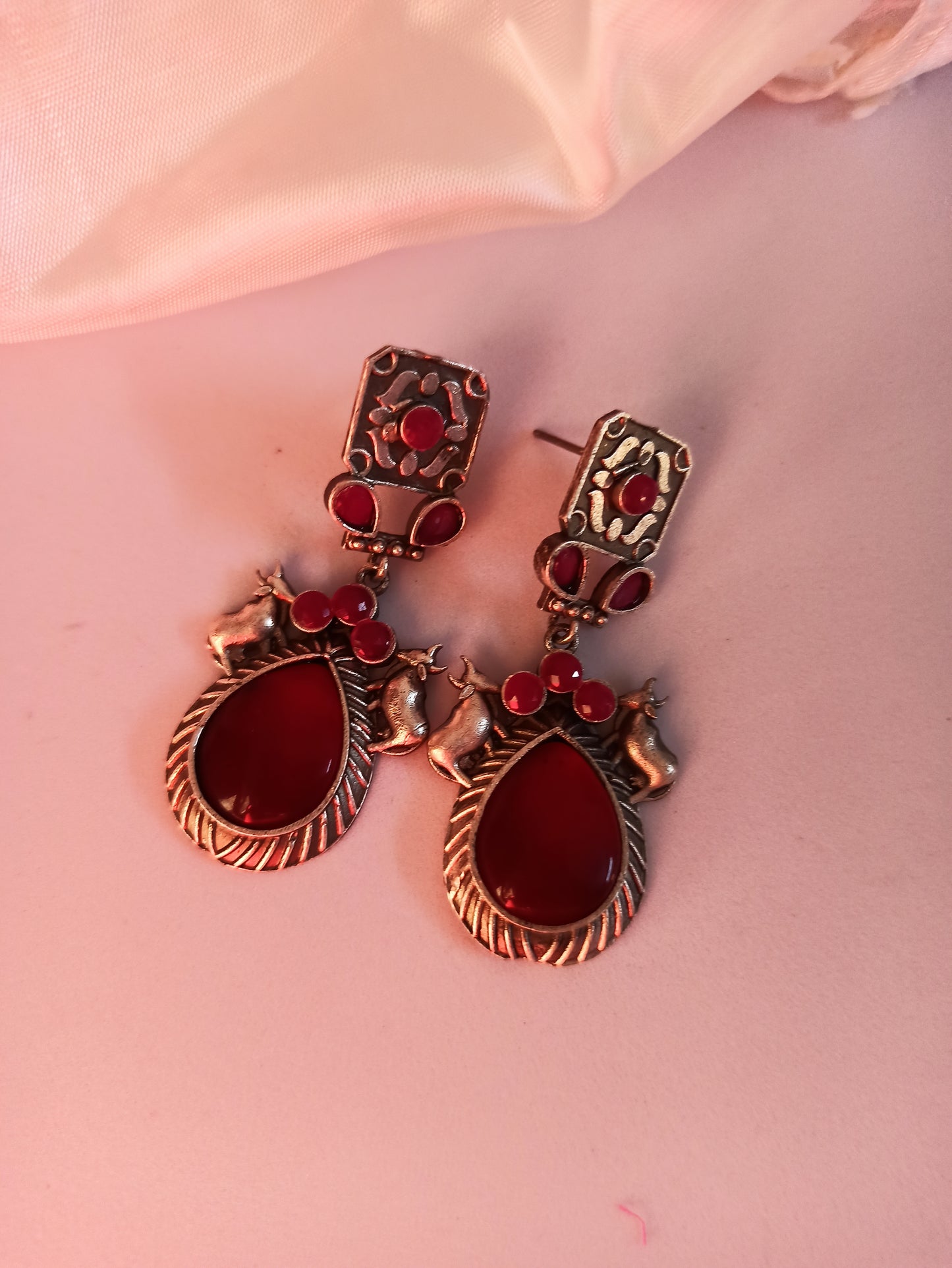 Tanisha red Dangler earrings