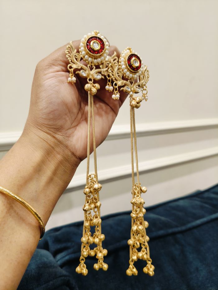 Arishi red kashmiri earrings
