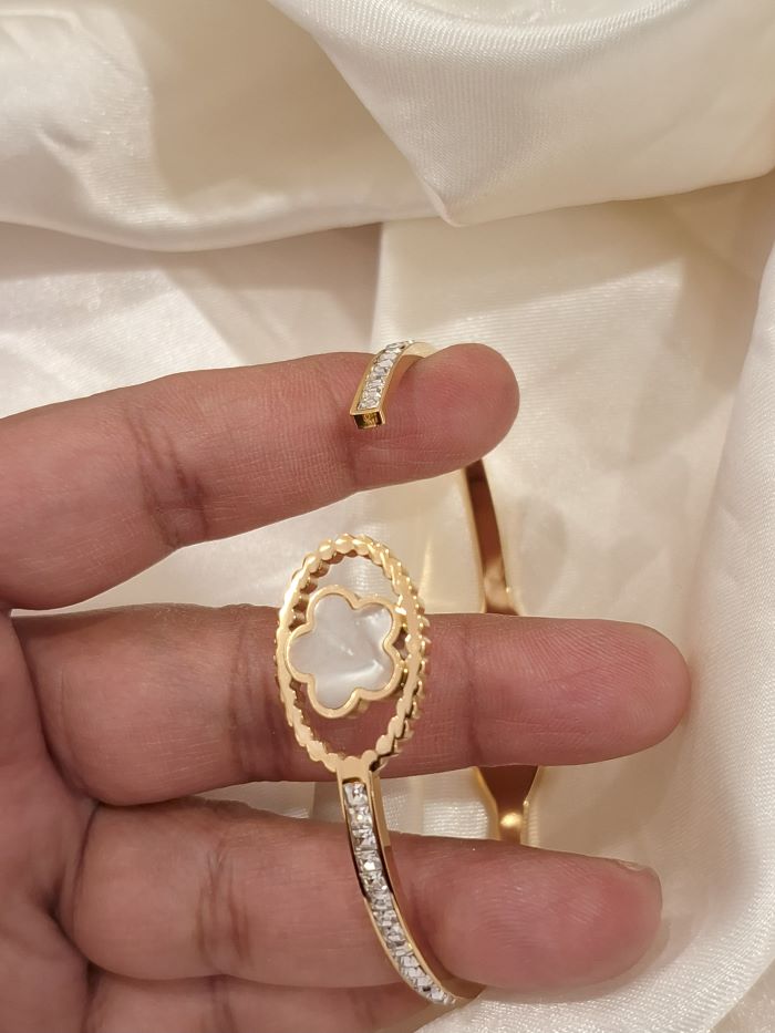 Melane anti-tarnish bracelets - free size