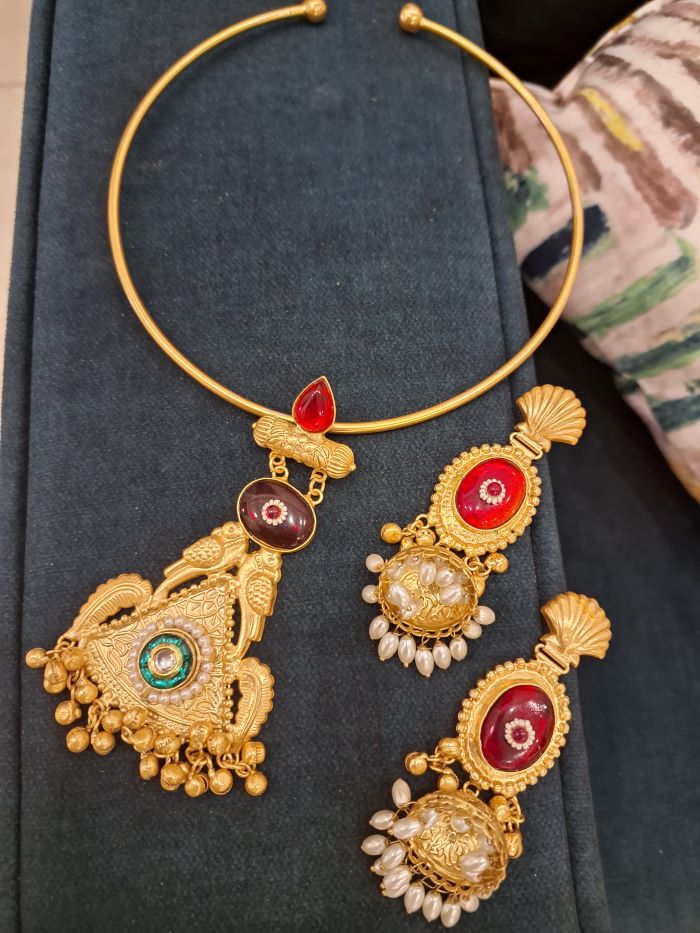 Ratika Red Hasli necklace set