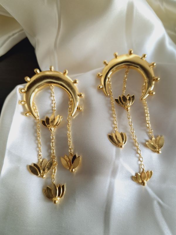 Sania golden chandbali earrings