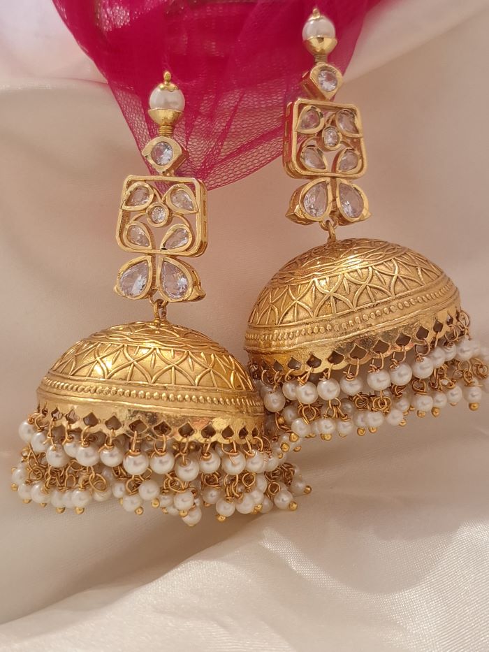 Shagun golden jhumkis