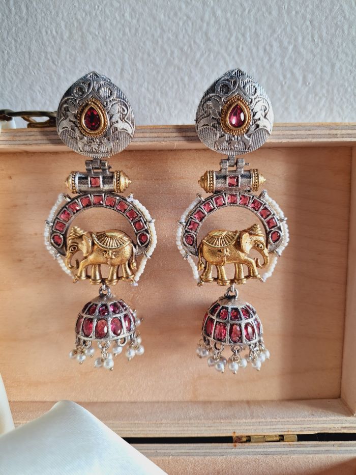 Taruni pink jhumki earrings