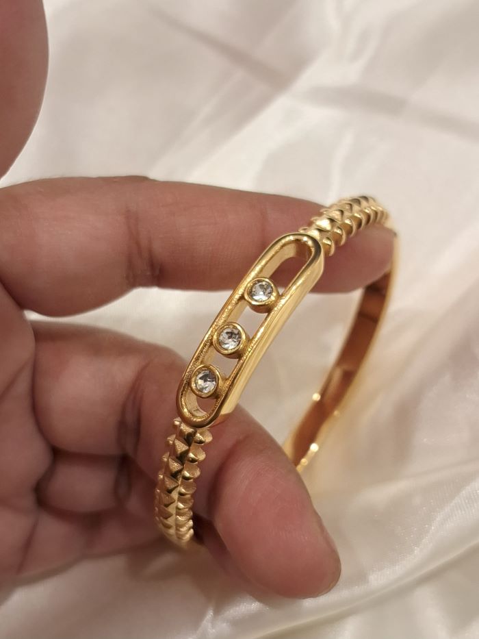 zaki anti-tarnish earrings-free size