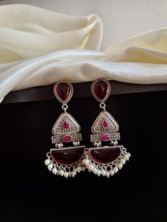 Bijoli Red dangler earrings
