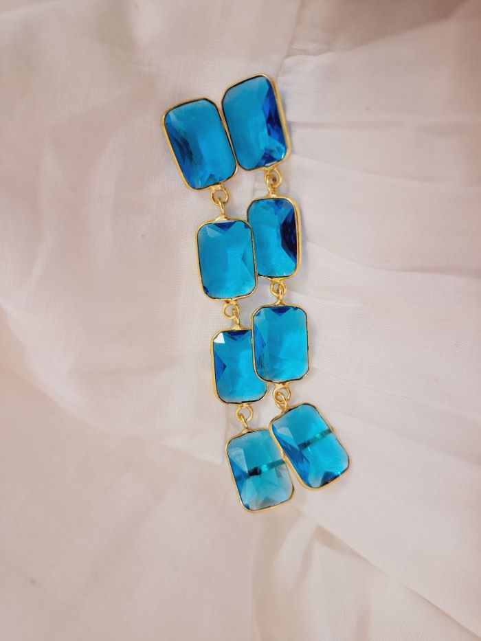 Dia Blue hanging earrings
