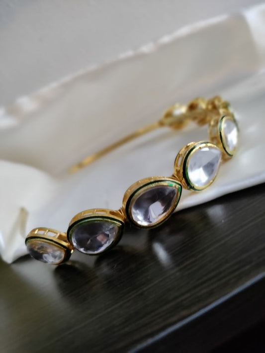Kavya Teardrop hairband