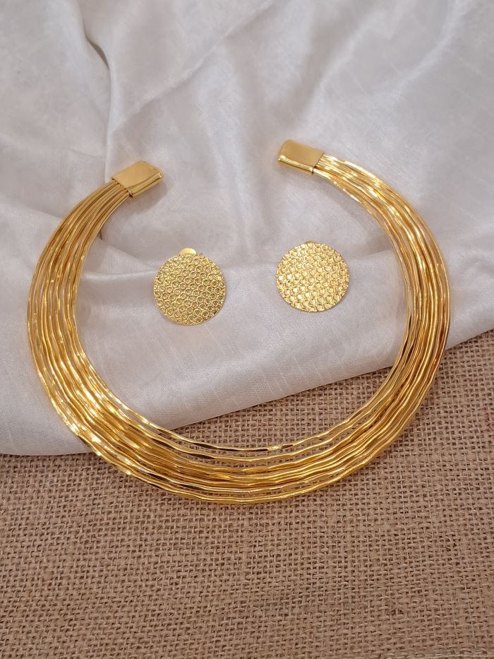 Najma golden hasli necklace set