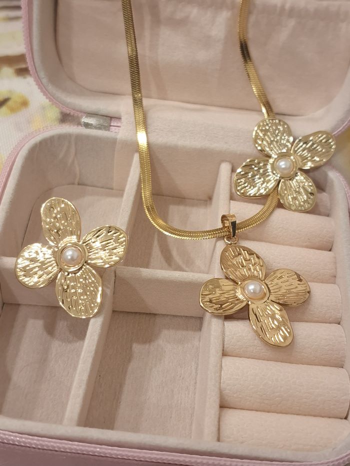 Nitanshi anti-tarnish jewellery set