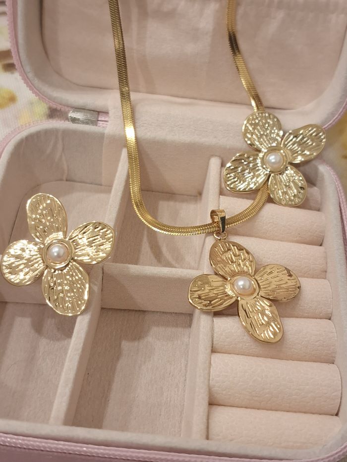 Nitanshi anti-tarnish jewellery set