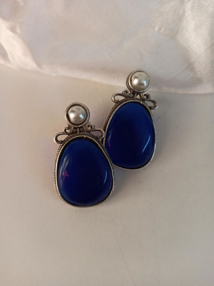 Tracy Blue Studs earrings