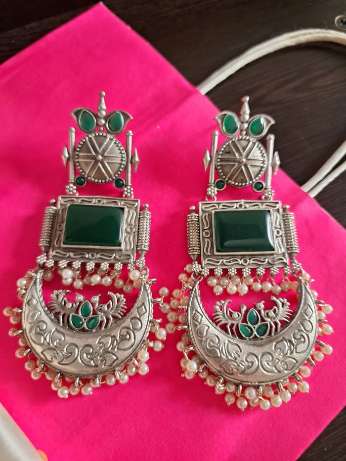 Zoya emerald chandbali earrings
