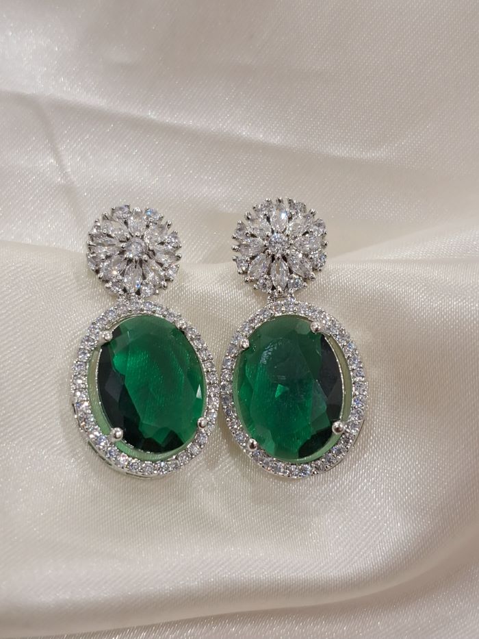 Alina emerald green dangler earrings