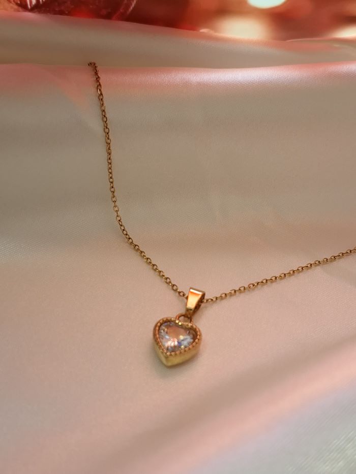 Amanda anti-tarnish heart pendant chain