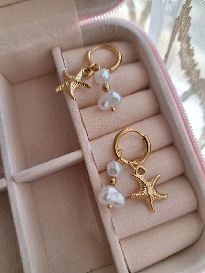 Anagha anti-tarnish huggie hoop earrings