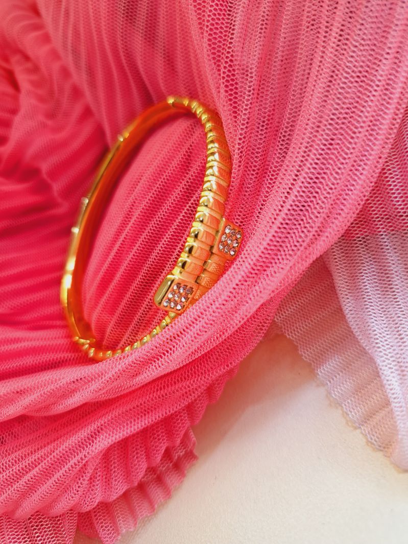 Aries anti-tarnish handcuff bracelet-free size