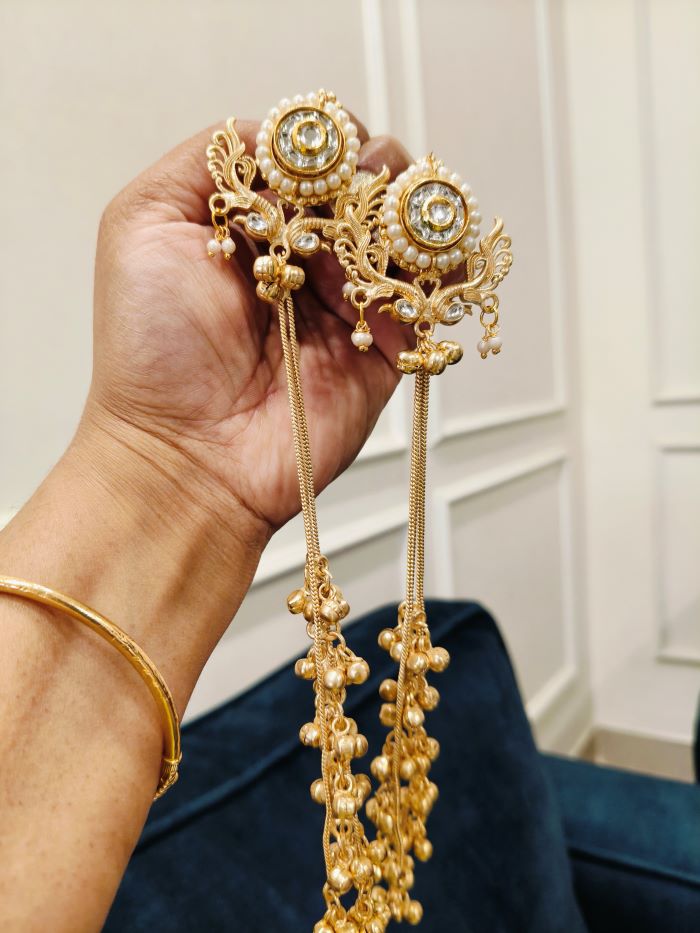 Arishi white kashmiri earrings