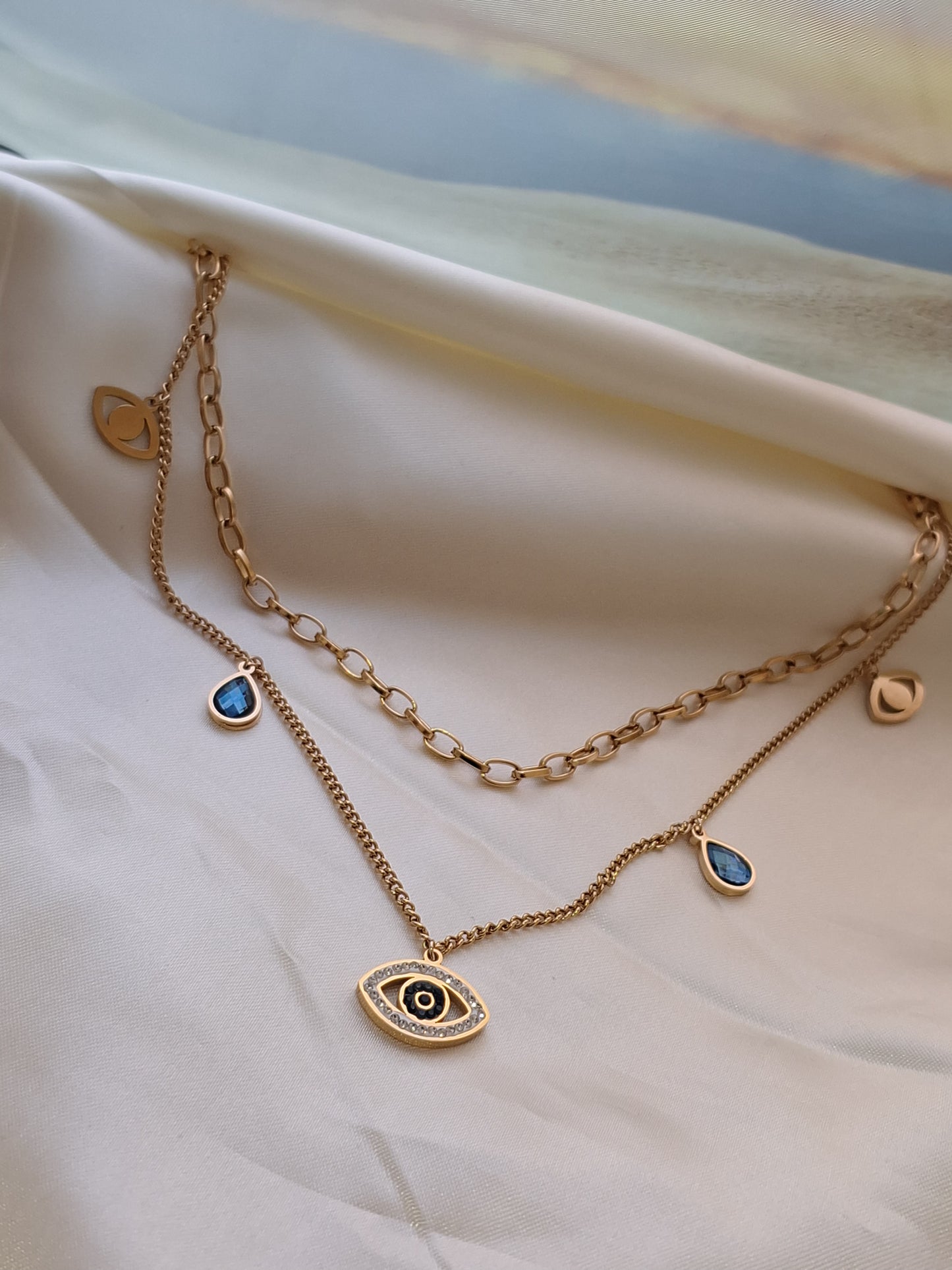 Dennis anti-tarnish evil eye chain