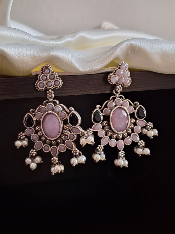 Dhruvi Lilac dangler earrings