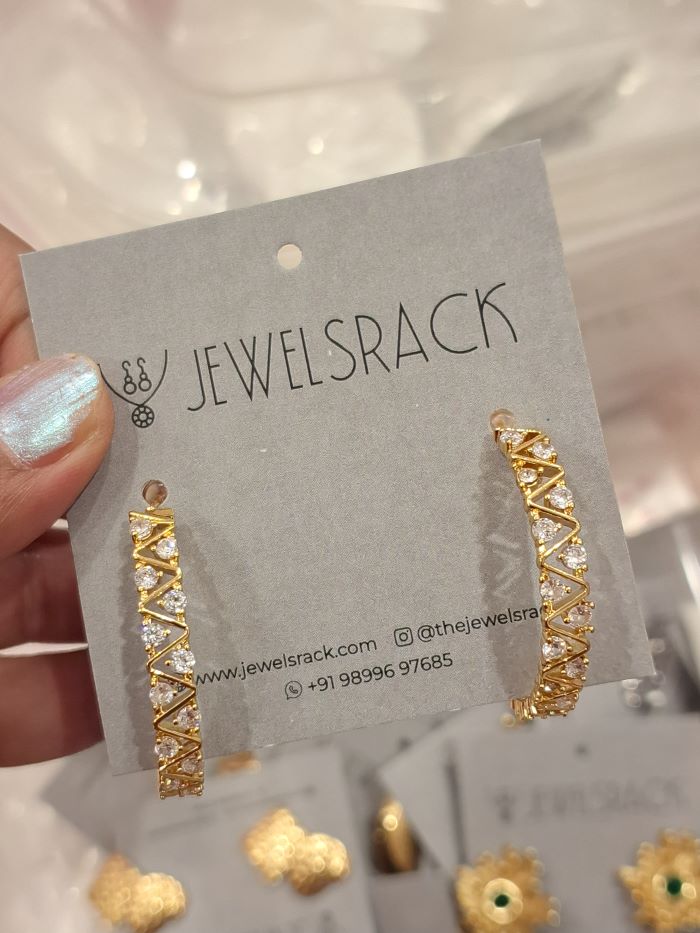 Dishi anti-tarnish hoop earrings