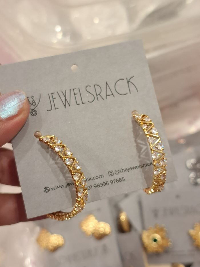 Dishi anti-tarnish hoop earrings