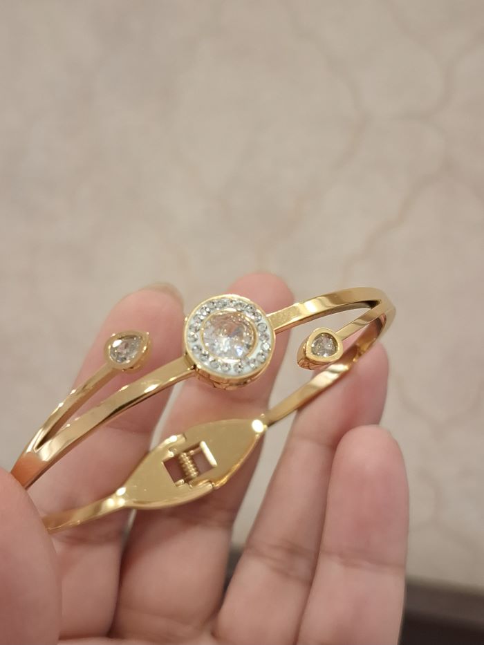 Eva anti-tarnish bracelet