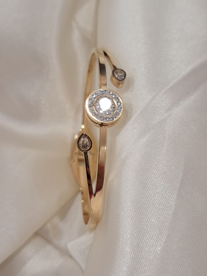 Eva anti-tarnish bracelet