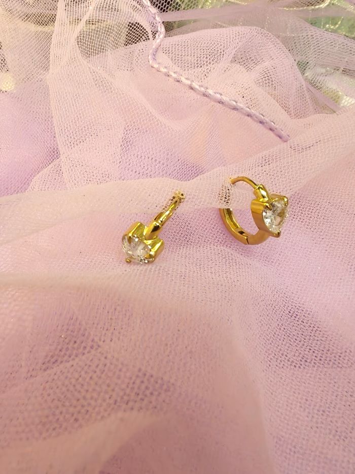 Glowup anti-tarnish hoop earrings