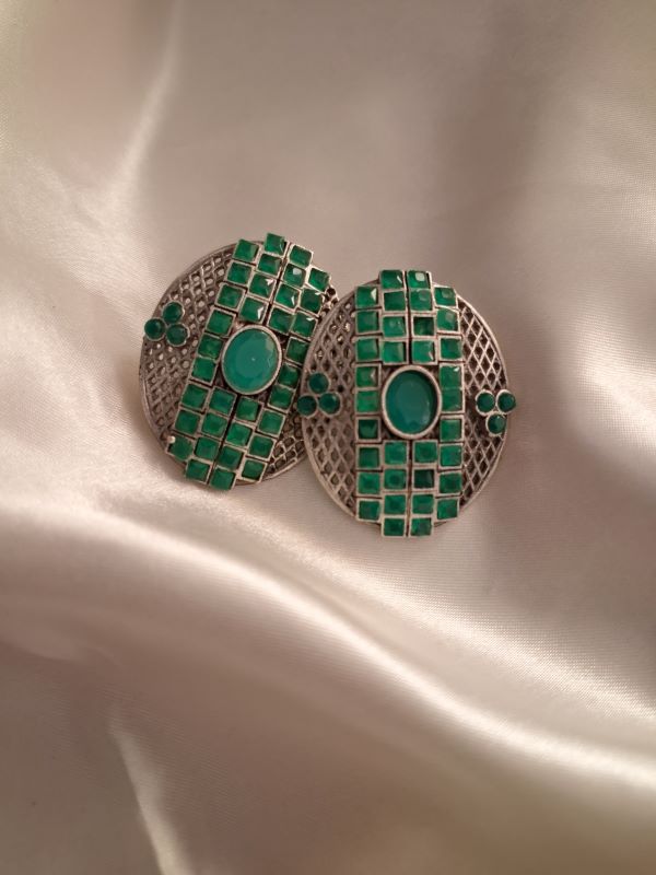 Jasmine Emerald green stud earrings