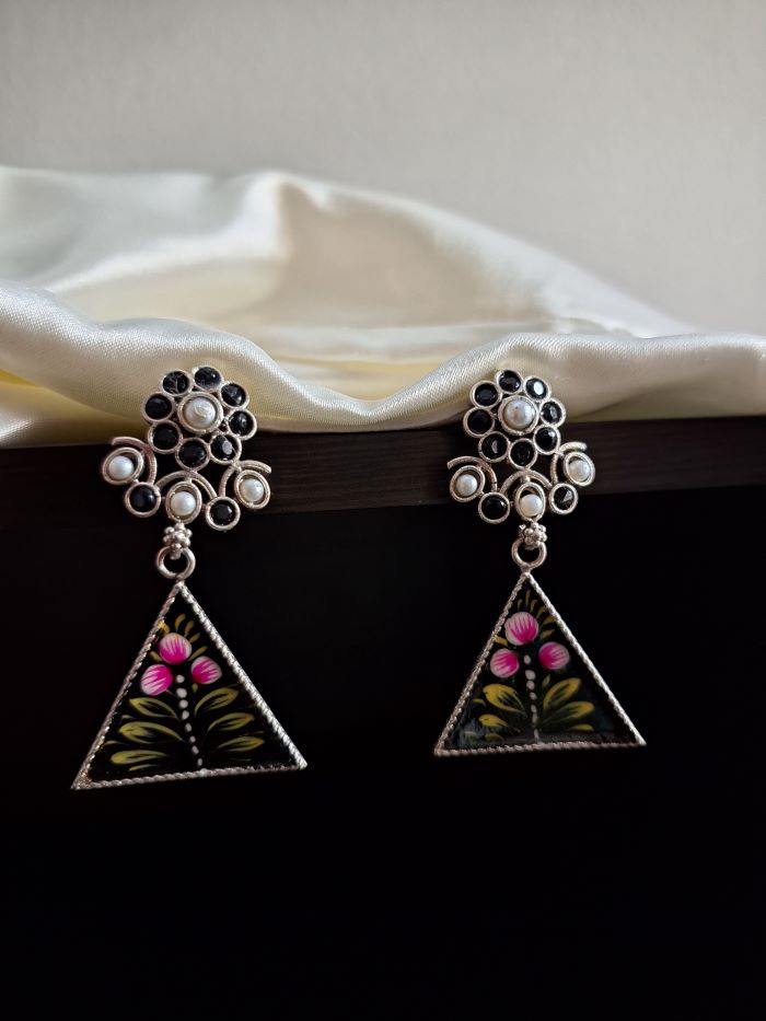 Jugni black dangler earrings