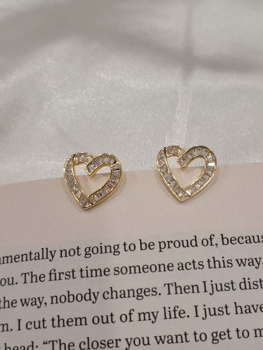 Kaira anti-tarnish hoop earrings