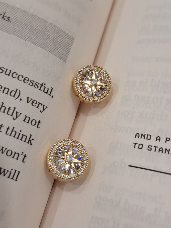 Lina anti-tarnish stud earrings