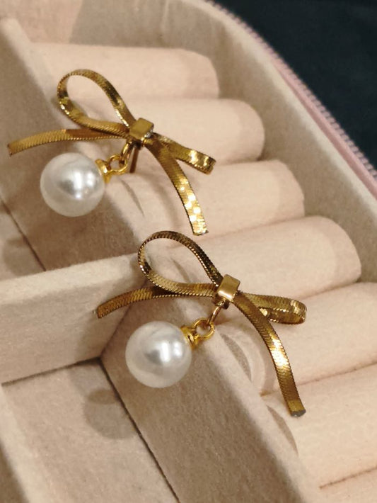 Livele Anti-tarnish bow stud earrings