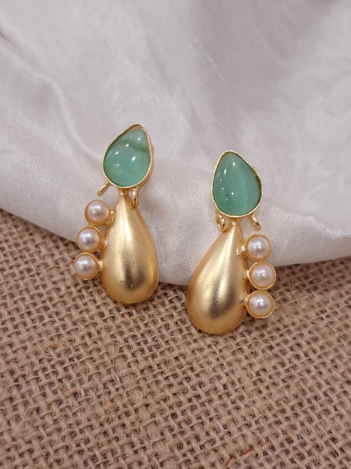 Madiha mint green studs earrings.