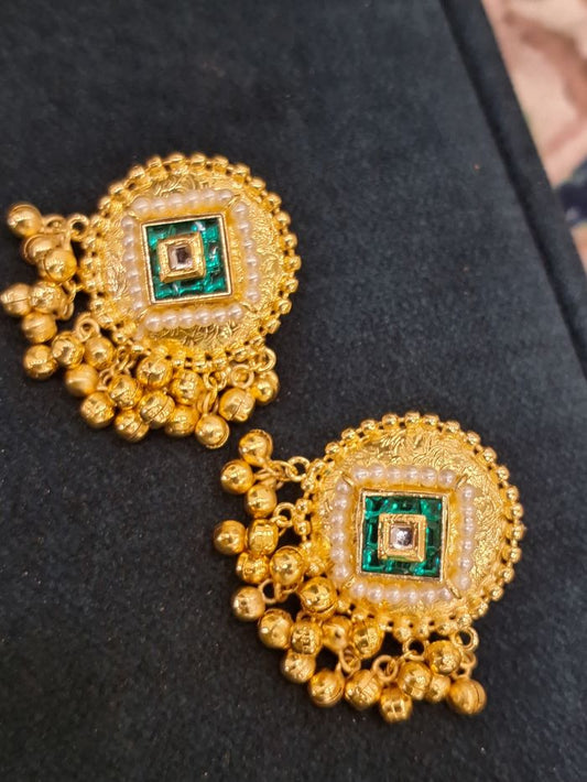 Mahara Green studs earrings