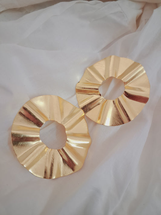 Mandy golden statement earrings