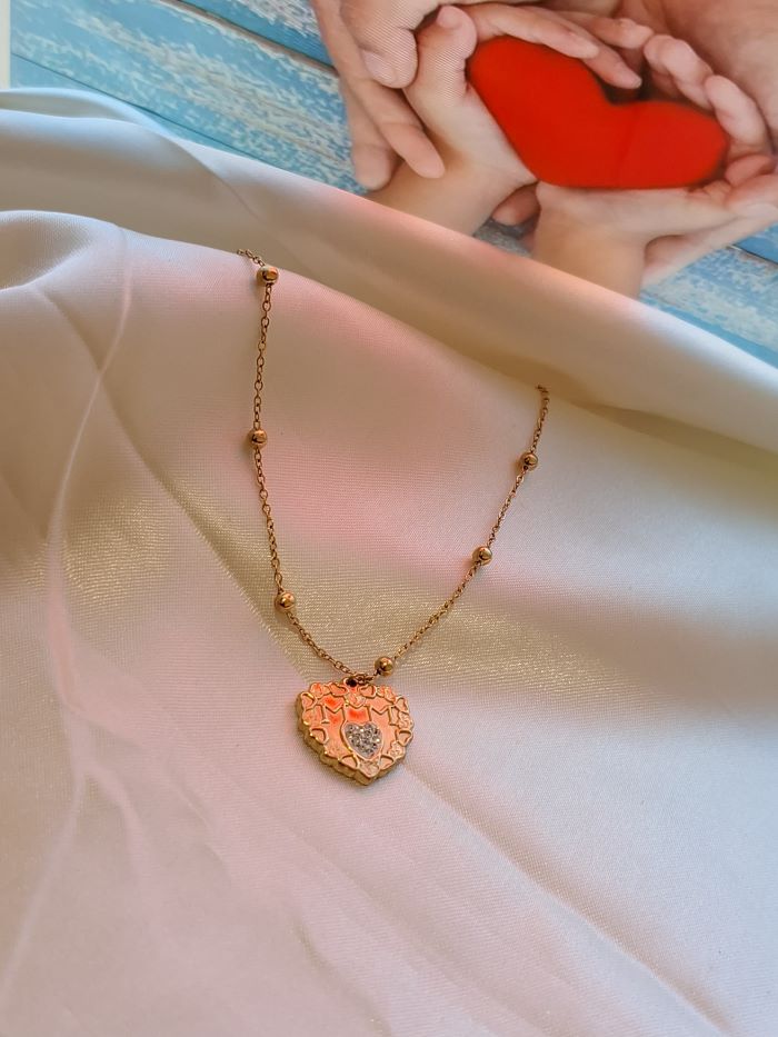Mom written anti-tarnish heart pendant chain