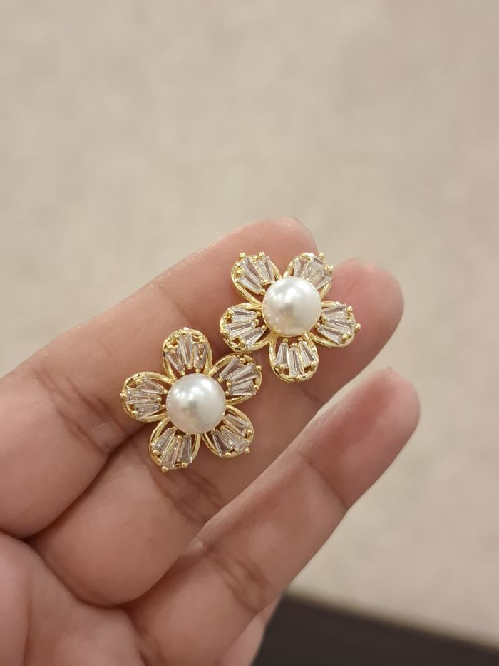 Monica anti-tarnish stud earrings