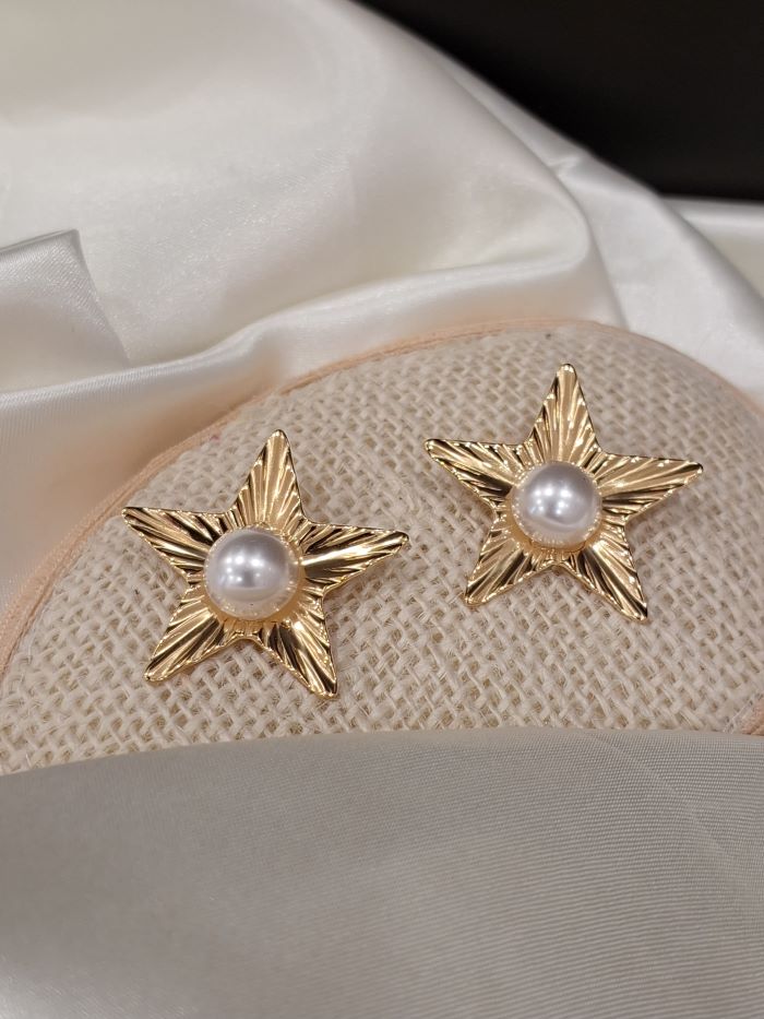 Paris star shaped anti-tarnish studs earrings