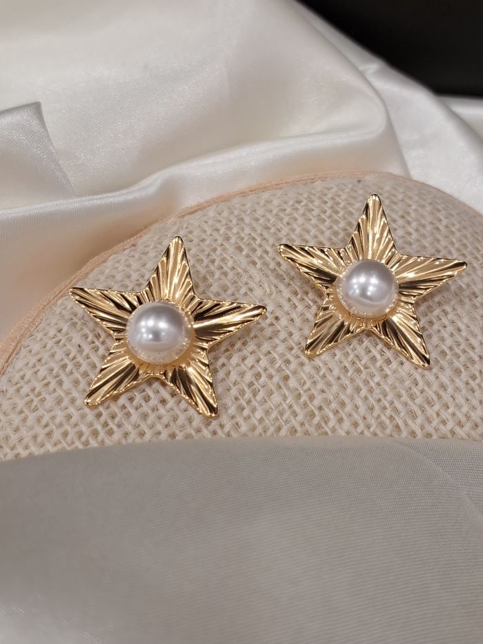 Paris star shaped anti-tarnish studs earrings