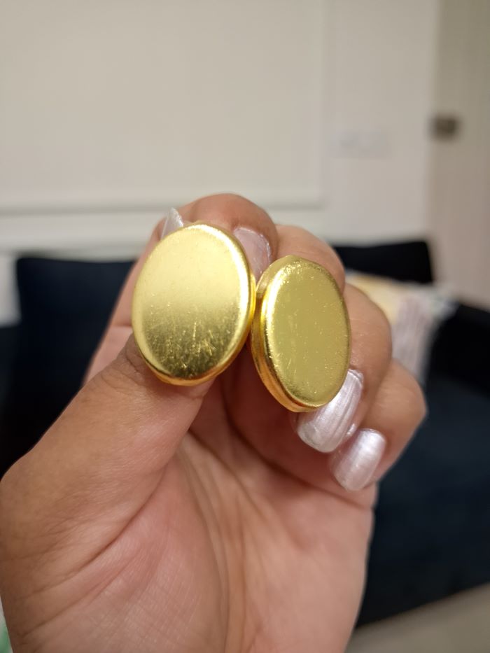 Paula golden studs earrings