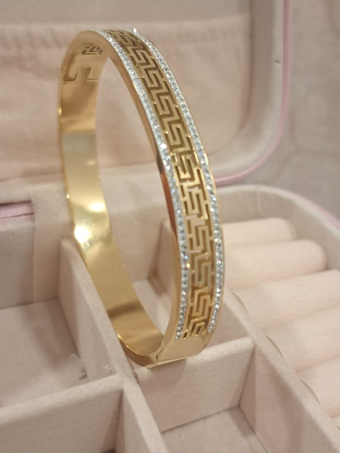 Pierre anti-tarnish bracelet - free size