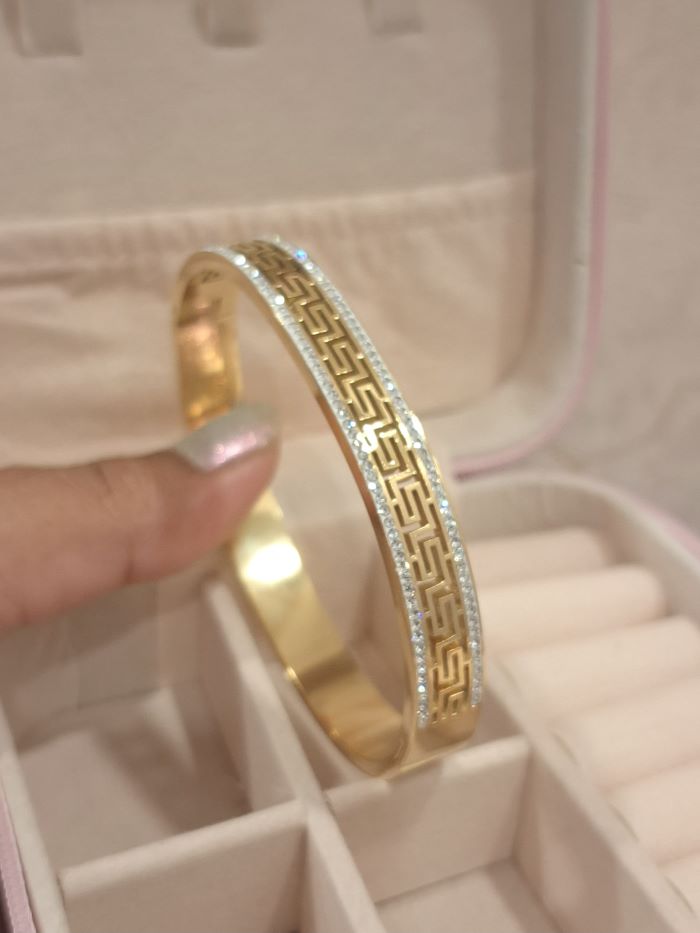 Pierre anti-tarnish bracelet - free size