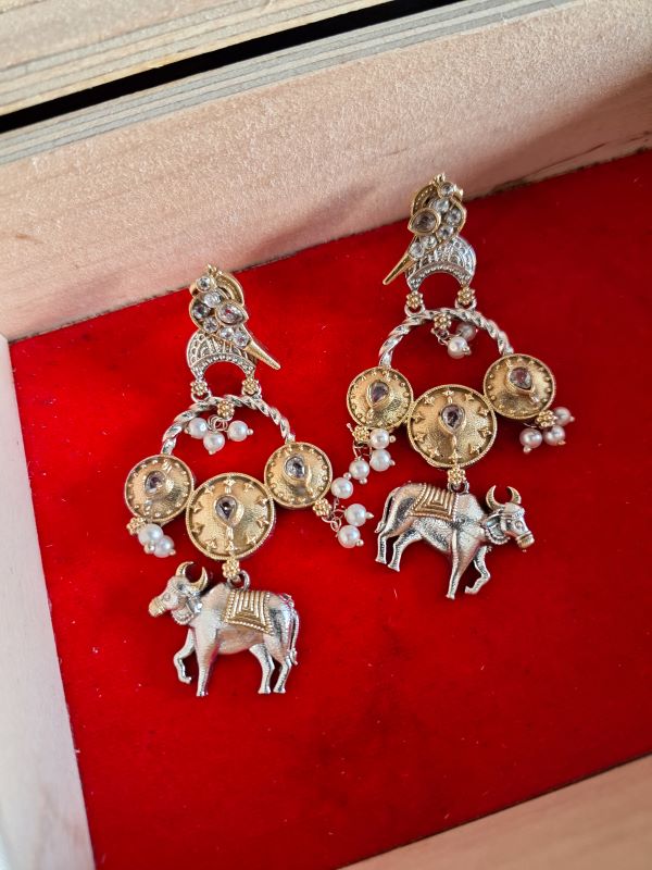Samairaa White Nandi earrings