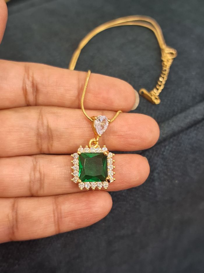 Jose emerald green anti-tarnish pendant chain