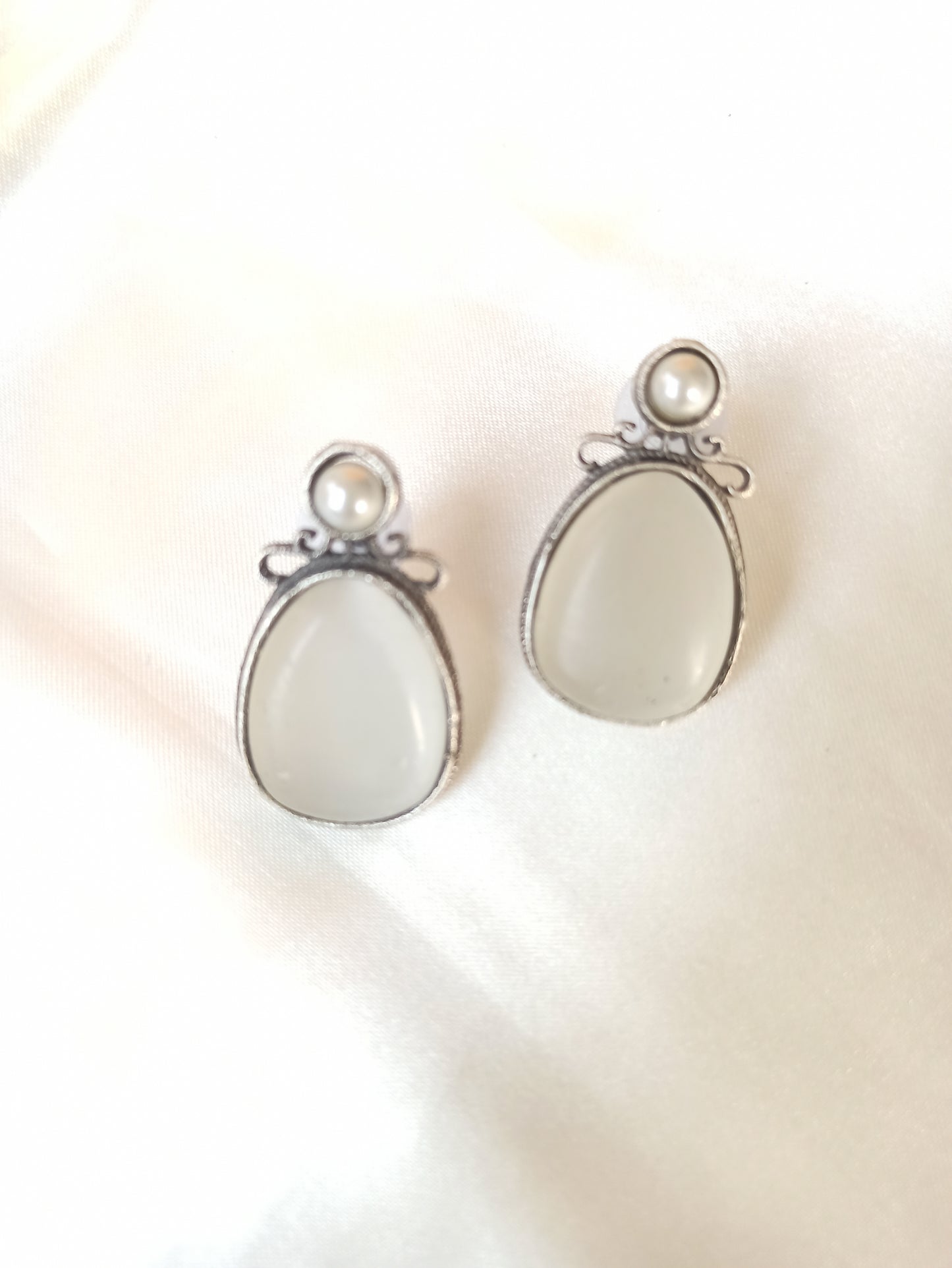 Tracy White Studs Earrings